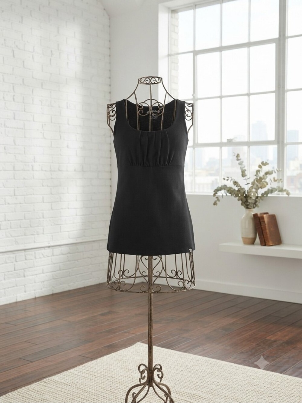 Eddie Bauer Black Scoop-Neck Tank Top